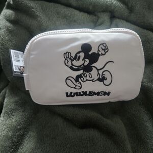 Lululemon White Mickey Mouse, Disney  Everywhere Belt Bag NWT